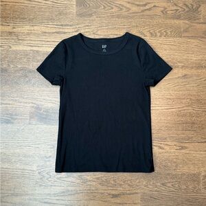 GAP Women’s Short Sleeve Black Ribbed Tee Sz M